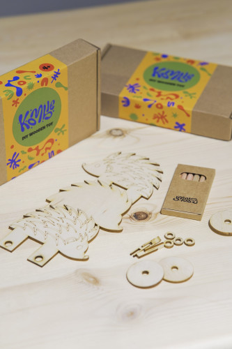 ხის სათამაშოს DIY ყუთი - ზღარბი